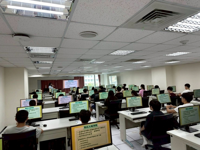 【學生輔導中心】114-1學期 新生賴氏人格測驗暨心衛推廣(活動成果)圖片